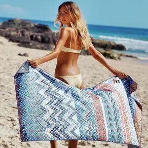 Huiyi новый дизайн, профессиональные полотенца для пляжного кресла, полосатые песочные дизайнерские пляжные полотенца