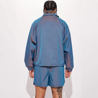 Ensemble de survêtement 2 pièces imperméable surdimensionné avec short et veste en nylon irisé coupe-vent