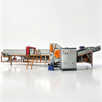 Broyeur de plastique industriel automatique à économie d'énergie pour le broyage de PET/PP/PE, machine de broyage de plastique industrielle