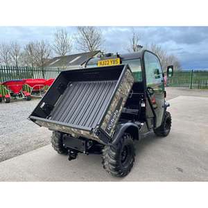 Veicolo utilitario compatto Kubota Rtv X1110 con eccellente capacità di carico e capacità fuoristrada - Product Image 2