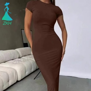Robe Courte à Manches Courtes Unie et Ajustée à Col Rond, Nouvelle Collection 2026, Tendance Européenne et Américaine pour Femmes - Product Image 1