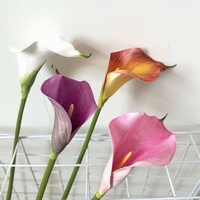 Buket Premium Buatan Tangan Bunga Calla Lily Sutra Multi-Warna Aksesoris Dekoratif Ruang Tamu Bunga Anggur