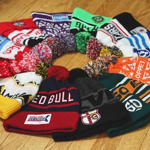 Ski Sports Kids Red White Black Customised <strong>Fleece</strong> Winter Star Design Big Men Knitted Ribbed Custom <strong>Bobble</strong> <strong>Hat</strong> with Custom logo - Product Image 3