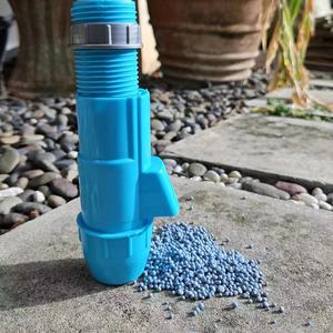 Handheld Seed and <strong>Fertilizer</strong> Spreader for <strong>Lawn</strong> and Garden Spreaders for <strong>Lawns</strong> <strong>Lawn</strong> for <strong>Fertilizer</strong> - Product Image 2