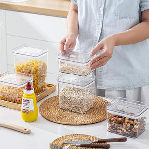 Штабелируемые кухонные прозрачные пластиковые контейнеры-органайзеры – герметичные емкости для хранения риса и сухих продуктов с крышками - Product Image 5