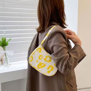 กระเป๋าสะพายไหล่ความจุสูง I-0297 กระเป๋าสะพายข้างสไตล์เกาหลี ลายเสือดาว ผ้าแคนวาส กระเป๋าถือผู้หญิง - Product Image 6