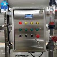 Système de traitement d'eau par osmose inverse RO 10t/h 10000l/h, cuve sous pression en PRV, contrôle à distance PLC avec pompe et moteur