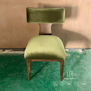 Venta Directa de Fábrica, Sillas con Cojín de Terciopelo Verde, Estructura de Madera Marrón, Silla Individual Curva para Sala de Estar, Silla de Terciopelo Verde - Product Image 1
