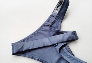 YUNCHI Sexy <span class=keywords><strong>Perizoma</strong></span> con Lettere Diamantate a <span class=keywords><strong>Vita</strong></span> <span class=keywords><strong>Alta</strong></span> e Sollevamento dei Fianchi, Bikini Puro Desiderio, Slip Triangolare da <span class=keywords><strong>Donna</strong></span> Novità 2023 - Product Image 6