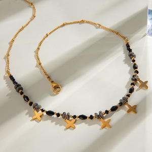 Collier pendentif étoile en pierre naturelle plaqué or 18 carats, unisexe, à porter au quotidien - Product Image 2