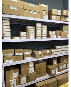 Contrôleur PLC en gros SIEMEN-S entrepôt de contrôle de programmeur PLC d'origine pour la nouvelle marque 6ES7193-7DA10-0AA0 - Product Image 5