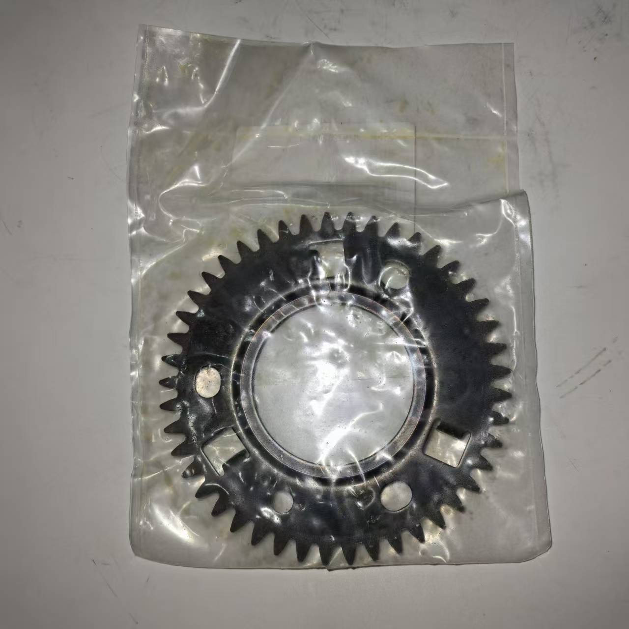 Genuine 8-97257300-1 Engine Parts Splitter Spacer for Isuzu NPR75