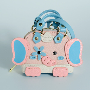 Nouveau Porte-clés de Luxe Tendance avec Mini Sac à Main, Pendentif de Créateur et Petits Breloques Ornementales, en Cuir de Luxe pour Sac à Main - Product Image 3