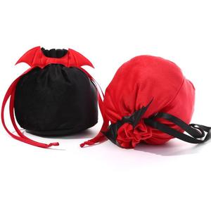 Nuevos Productos, Bolsa de Regalo de Halloween, Bolsa de Terciopelo para Dulces de Fiesta, Diseño de Alas de Murciélago, Bolsa Pequeña - Product Image 4