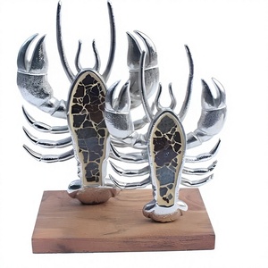 Jaffs Exports JE875 Escultura de Cangrejo de Aluminio, Figura Metálica Hecha a Mano, Ecológica, Duradera, Decoración Artística Moderna para Mesa - Product Image 1