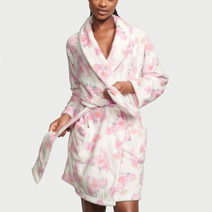 <span class=keywords><strong>Peignoir</strong></span> d'hiver en molleton imprimé floral à manches longues de style Offres Spéciales pour femmes - Product Image 1