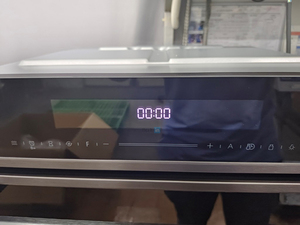 Horno Empotrado de 60 cm y 50 L con <span class=keywords><strong>Microondas</strong></span>, Control Táctil, <span class=keywords><strong>Grill</strong></span>, <span class=keywords><strong>Microondas</strong></span> y Convección - Product Image 3