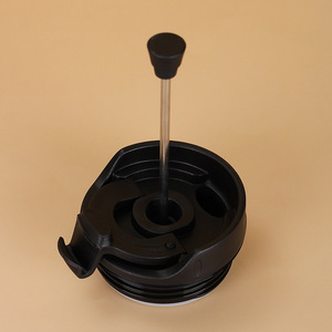 Taza de Café de Viaje Aislada de Acero Inoxidable Minimalista y Ecológica de 12 oz con Prensa Francesa y Logotipo Personalizado para el Regreso a Clases - Product Image 4