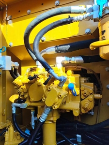 รถขุดตีนตะขาบ Caterpillar มือสอง ประหยัดพลังงาน กำลังสูง รุ่น 315D 315D2GC 315D2 320 320C 110 กิโลวัตต์ 20,000 กิโลกรัม ขายของแท้ - Product Image 6