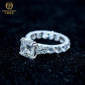 Bague en diamant de laboratoire de haute qualité D VVS Or blanc 14K 18K Bijoux en or Diamant de laboratoire cultivé en laboratoire Bague solitaire 1ct 2ct 3ct pour mariage - Product Image 1