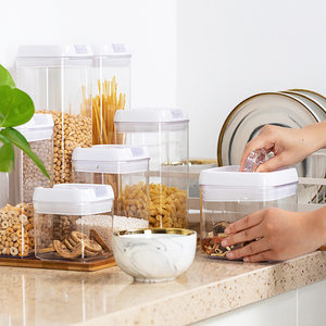 7ชิ้นชุดภาชนะเก็บอาหารแน่นบ้านพลาสติกกล่องเก็บโปร่งใสที่มีฝาปิดเปิดง่าย - Product Image 3