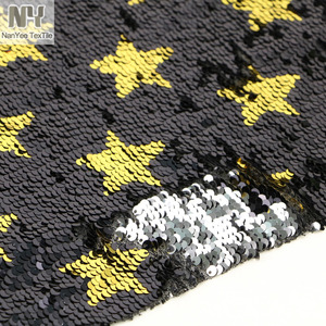 Nanyee Dệt 5Mm Quy Mô Cá Mặt Đất Đen Sao Vàng Vải Sequin Đảo Ngược - Product Image 4