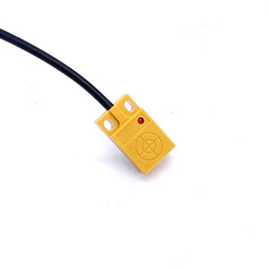 Small square proximity sensor 18*10mm IR18 rectangular inductive metal sensor 5mm sensing Low cost proximity sensor - Product Image 6