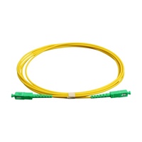Cable de Conexión de Fibra Óptica Monomodo Simplex SC/APC FTTH G652D de Baja Pérdida de Inserción para Telecomunicaciones y Centros de Datos