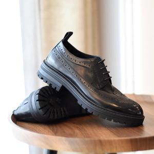 2026 British Vintage High Quality <b>Brogue</b> Carved Men's Shoes Thick Sole Business Casual Trendy <b>Black</b> Wedding Leather Shoes - Product Image 4