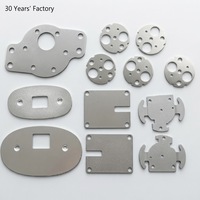 Pièces de quincaillerie : Plaque de couverture, déflecteur, support de fixation, joint de précision perforé, tôle galvanisée, composant de découpe laser et d'emboutissage