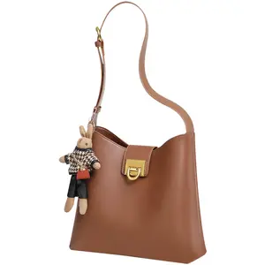 Tas tangan tas Bucket mewah 2021 diskon besar-besaran kulit asli untuk wanita poliester pengait kunci tunggal tas tangan modis wanita 2023