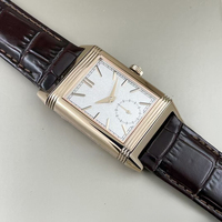 Nouvelle Tendance : Montre de Haute Qualité avec Petite Seconde, Réserve de Marche, Étanche, Verre Saphir Réversible, Cadran Gris Brossé Soleil, Acier Inoxydable