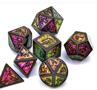Ensembles de dés en métal mdn de 7 pièces de haute qualité en gros polyèdre en alliage de zinc pour les jeux D & D