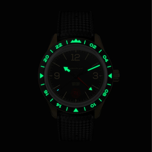 Reloj GMT de 40 mm con Segundo Huso Horario, Reloj de Bronce CuSn8 con Pátina, Cristal de Zafiro Ultraabombado con Forma de Caja y Revestimiento Antirreflejos - Product Image 3