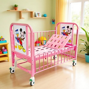 Lit bébé en acier inoxydable avec plateau et roulettes rose, capacité 10-20 kg, berceau portable pour nouveau-né, usage hospitalier - Product Image 2
