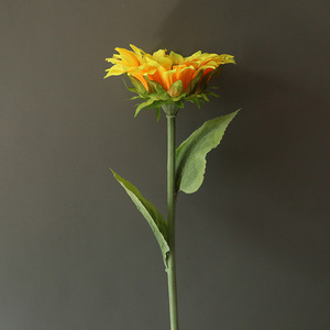 Flor Artificial <span class=keywords><strong>de</strong></span> tallo largo para decoración <span class=keywords><strong>de</strong></span> fiesta <span class=keywords><strong>de</strong></span> boda, <span class=keywords><strong>girasol</strong></span> <span class=keywords><strong>de</strong></span> seda amarilla eterna <span class=keywords><strong>de</strong></span> plástico, venta al por mayor - Product Image 5