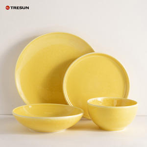 Juego de Vajilla Rústica Nórdica Clásica de Porcelana Esmaltada en Color Amarillo con Plato para Frutas y Tazón para Arroz con Bordes Creativos, <span class=keywords><strong>Regalo</strong></span> Empresarial - Product Image 2