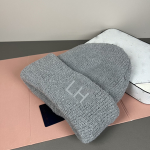 Popular Winter Double-sided <strong>Wool</strong> Blend <strong>Beanie</strong> 3D Embroidery Big Letter Stylish Warm Soft Knitted <strong>Hat</strong> - Product Image 5