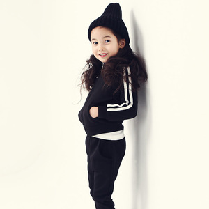 Ropa Deportiva Clásica para Niños, Conjunto Deportivo Infantil para Taobao - Product Image 4