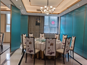 Có Thể Điều Chỉnh Gương Có Thể Hoạt động Xếp Chồng Gấp Phân Vùng Bức Tường Trượt Phân Vùng Cho Trường Học Siêu Thị Nhảy Múa Phòng Thu - Product Image 5