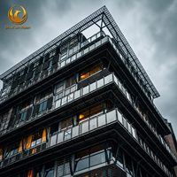 Appartement en acier à faible entretien avec façade moderne et système de toiture isolé pour bâtiment commercial en métal