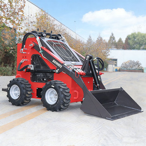 Mini-chargeuse compacte Soamte de 0,95 tonne certifiée EPA, 4 roues motrices, moteur diesel Kubota, moteur Huade, godet 4-en-1, pompe hydraulique - Product Image 3