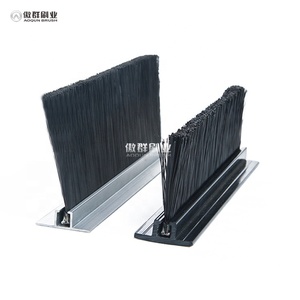 Estilo de diseño industrial <span class=keywords><strong>Mejor</strong></span> precio Tira de sellado de puerta Cepillo Fuerte flexibilidad Material de nylon de aluminio Tornillo de aplicación al aire libre - Product Image 5