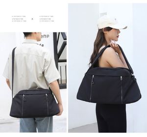 Wholesale Dry Wet Separation Travel Bag Customized Large Capacity Fashionable Sport Bag <b>Lightweight</b> Versatile <b>Luggage</b> Bag - Product Image 6