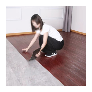 Carrelage en vinyle de luxe en Pvc auto-adhésif, nouveau Design, à la mode de bonne qualité, pour sol de 8mm, Jiangsu - Product Image 1