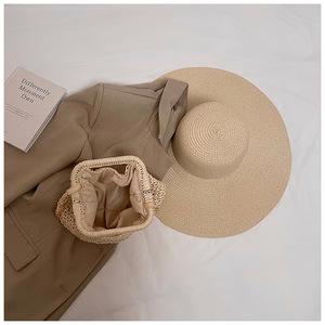 Bolso cruzado pequeño <span class=keywords><strong>de</strong></span> <span class=keywords><strong>ganchillo</strong></span> hecho a mano, <span class=keywords><strong>de</strong></span> lujo <span class=keywords><strong>para</strong></span> mujer, tipo clutch <span class=keywords><strong>de</strong></span> paja tejida, suave, estilo nube, con cadena - Product Image 6