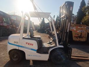 Chariot élévateur TCM FD30 d'occasion de haute qualité, fabriqué au Japon, de 2,5/3/4/5/7/10/15/16/25/30 tonnes, avec une capacité de 3 tonnes, à Shanghai - Product Image 3