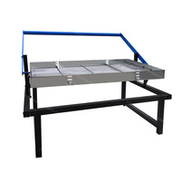 Barbecue pliable portable au charbon de bois avec grille de cuisson pivotante