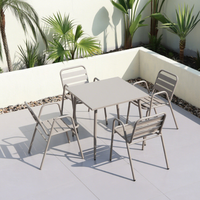 Chaise d'extérieur en aluminium de style nordique avec dossier moderne, durable et portable pour jardin, parc, cour, école, café, salons de thé