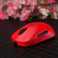 Souris de jeu sans fil Incott G23 Pro Tri-Mode PAW3950 Taux d'interrogation 8K RVB Léger 66g Commutateur remplaçable à chaud Charge rapide